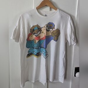 Warner Bros. Looney Tunes tshirt